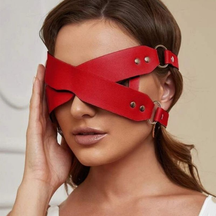 The Psychology of Hood Mask Colours: What Black, White and Red Say About You
