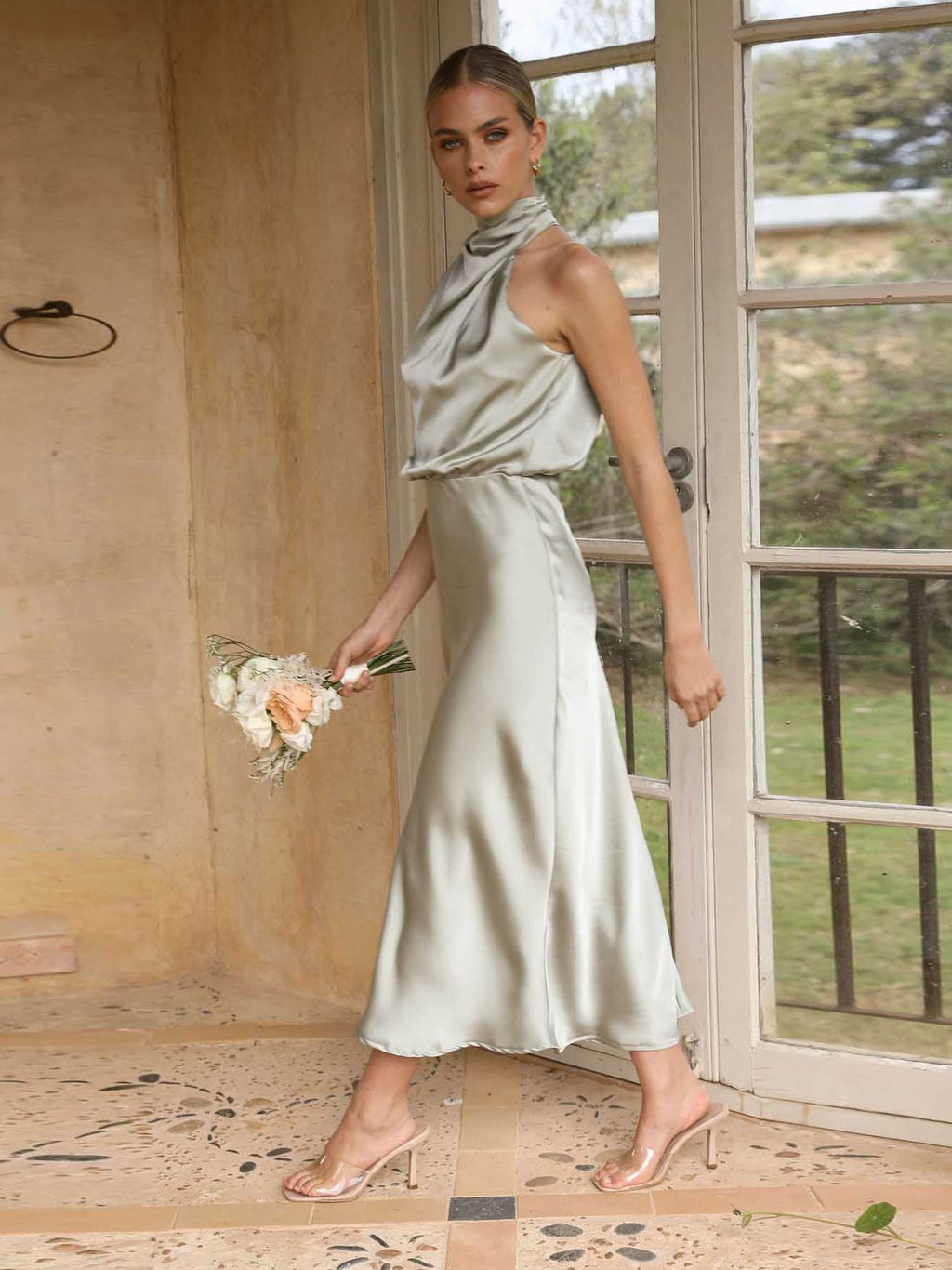 Lunimesd Sleeveless Hanging Neck Solid Color Satin Dress(6 Colors)