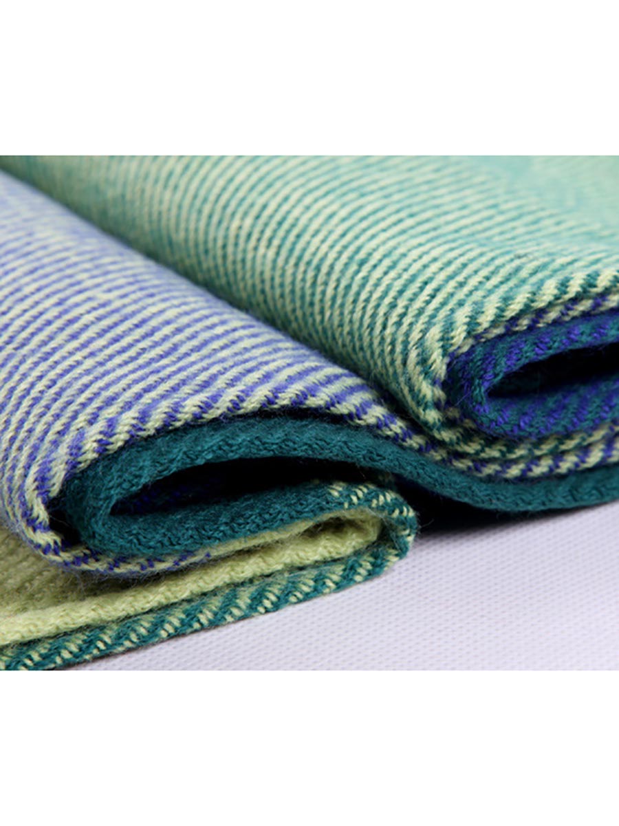 Lunimesd Warm Plaid Tassel Scarf