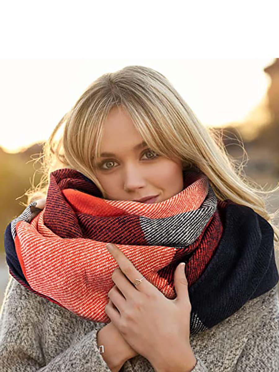 Lunimesd Warm Plaid Tassel Scarf