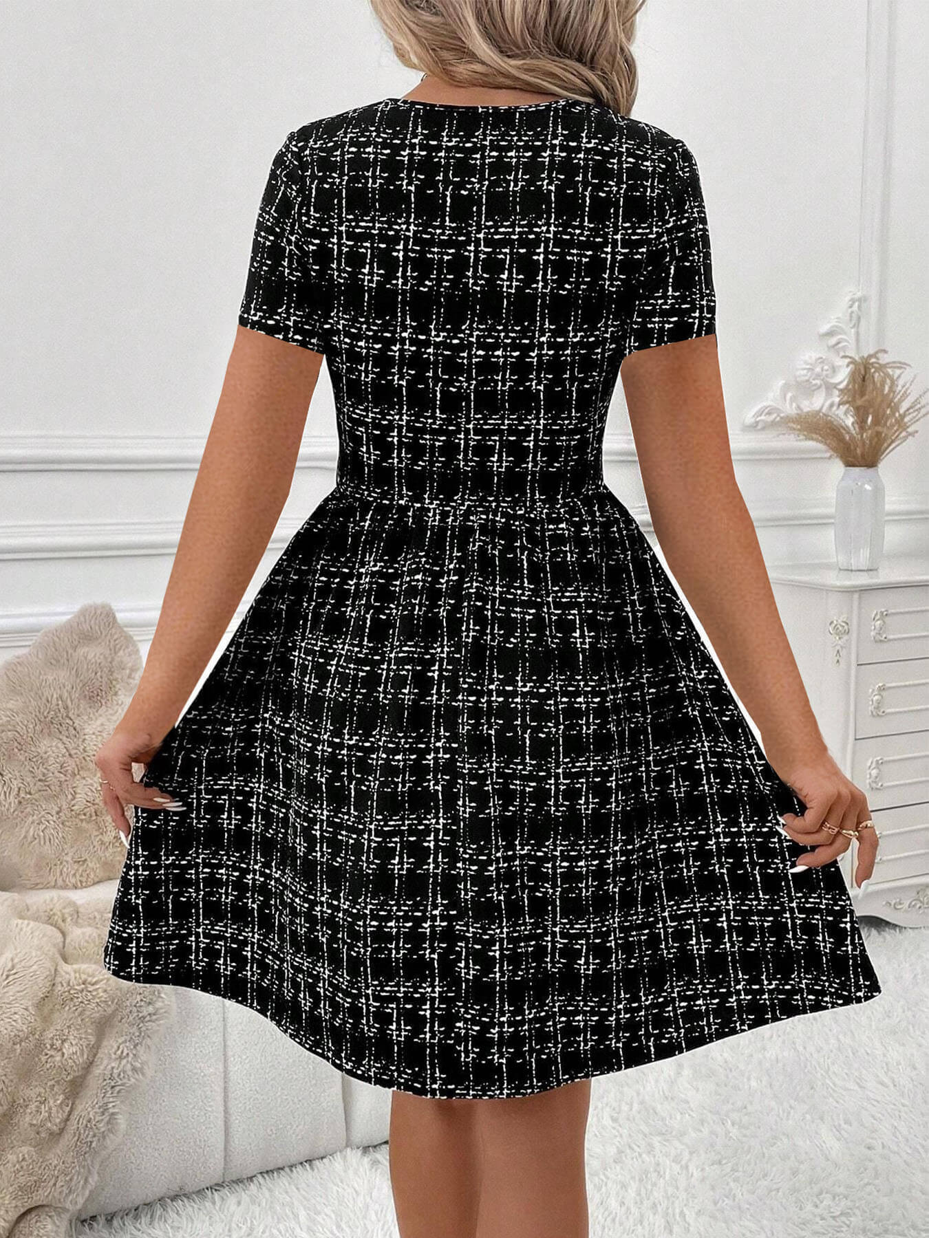 Elegant Textured Round Neck Dress