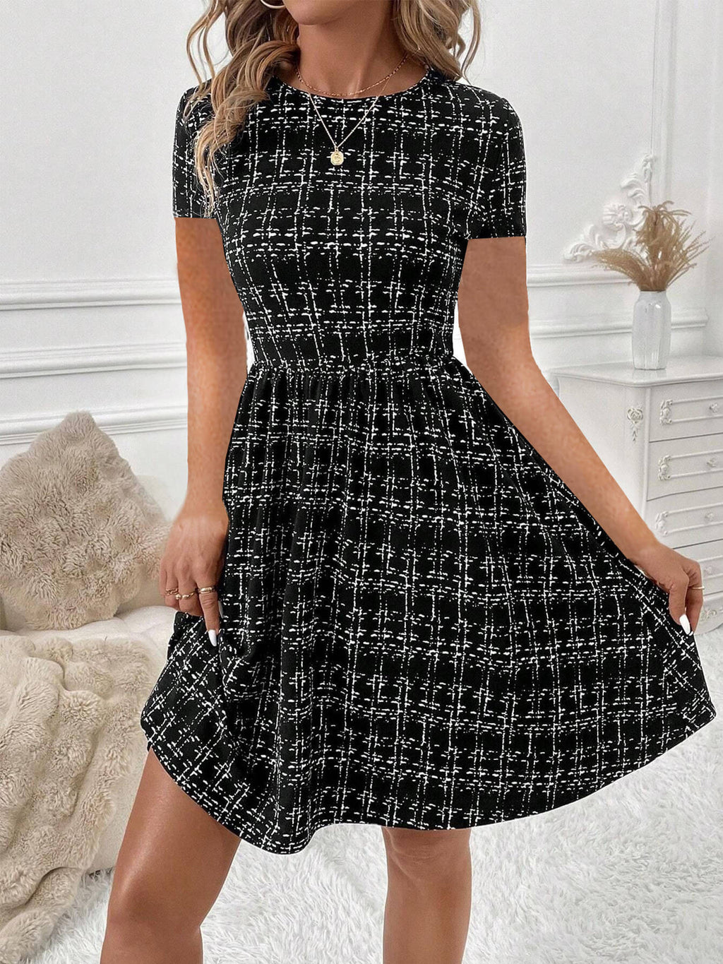 Elegant Textured Round Neck Dress
