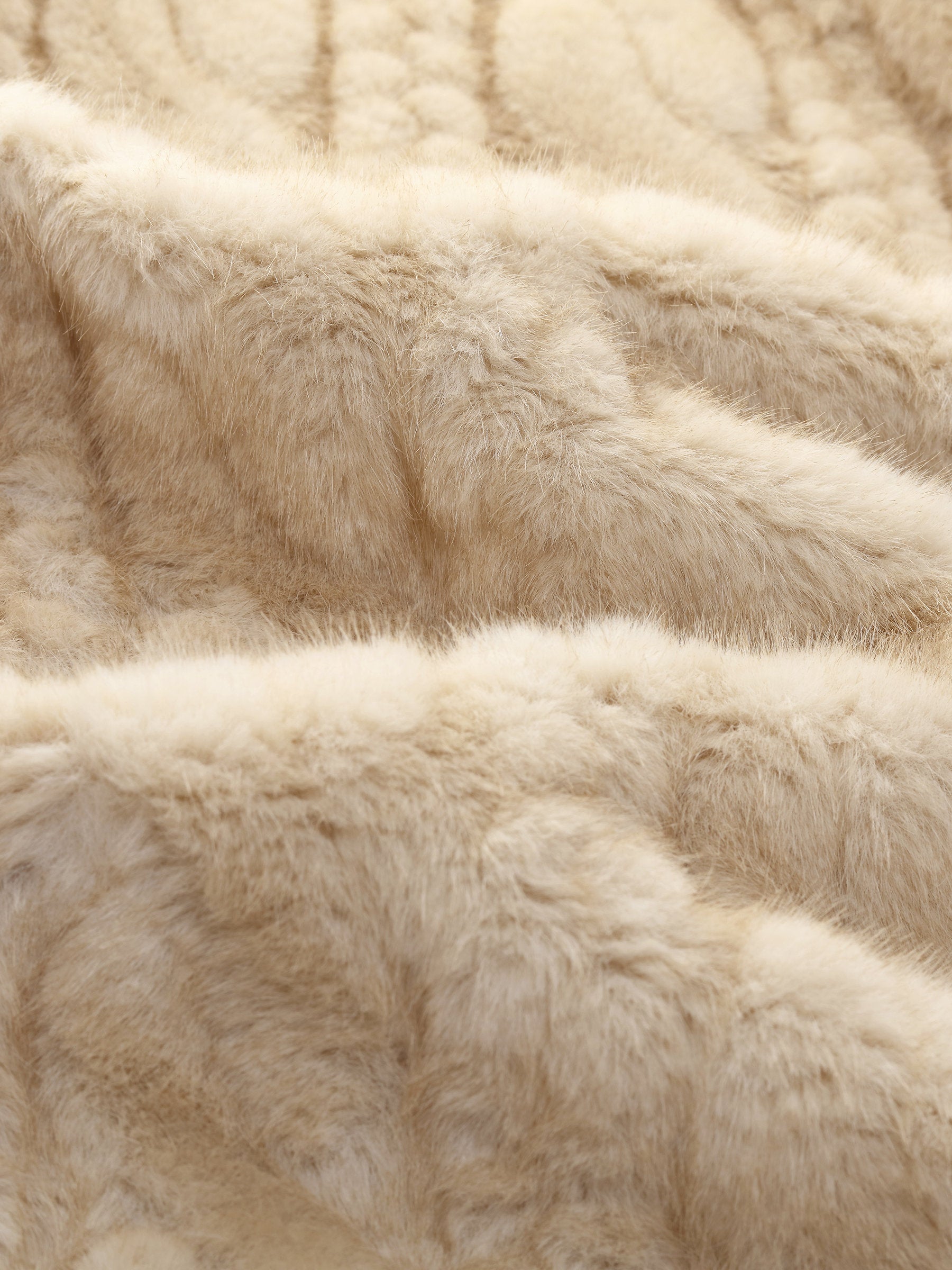 ECO-FRIENDLY FAUX FUR TEXTURED WOMEN COAT