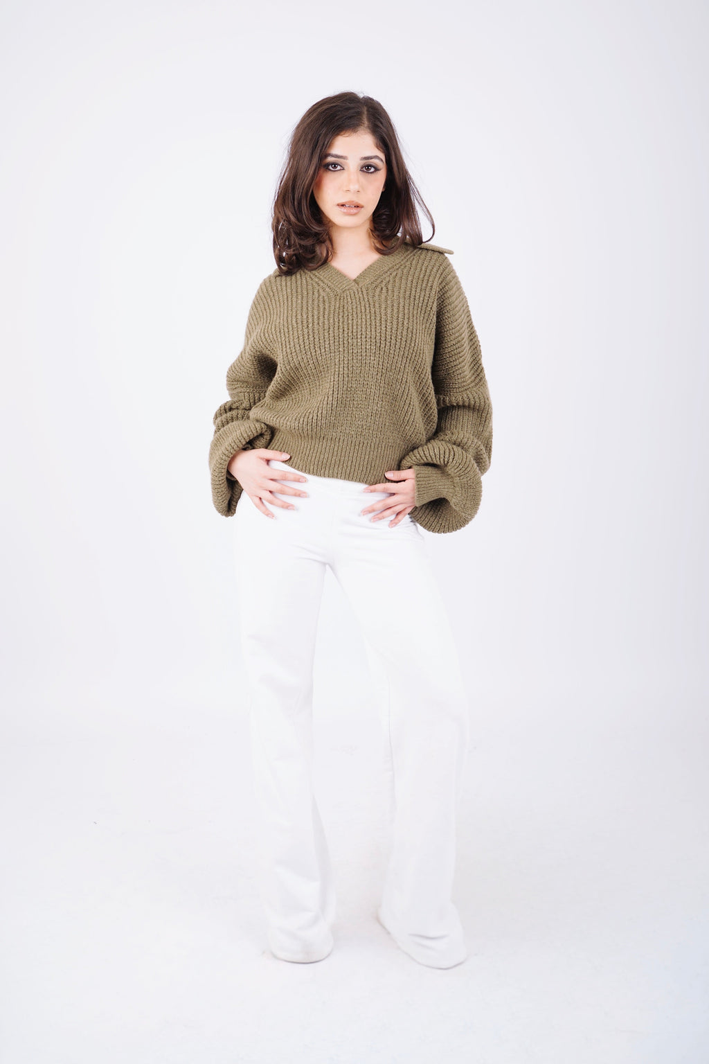 FLUFFY COLLAR KNIT - OLIVE
