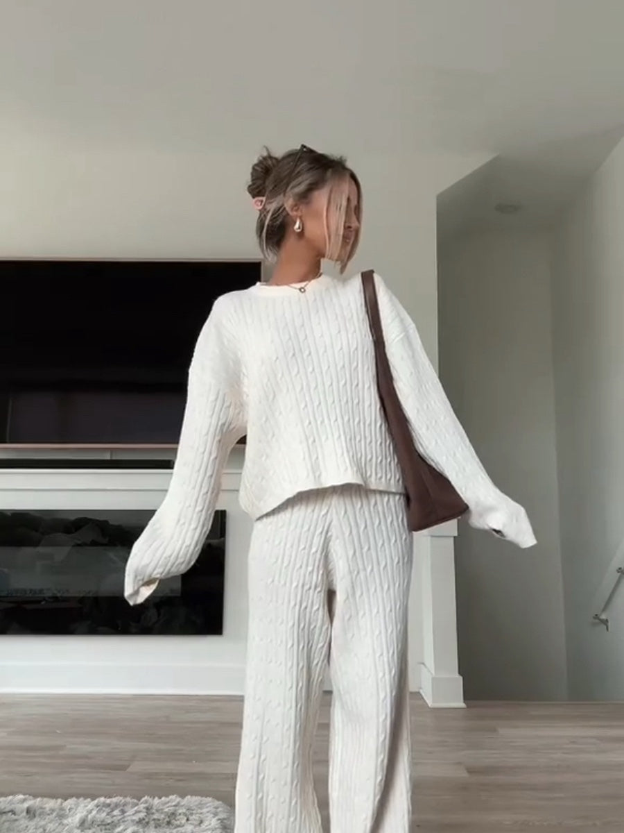CABLE KNIT SWEATER SET