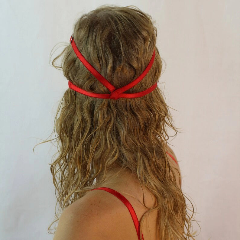 Scarlet Lace Full-Face Mask