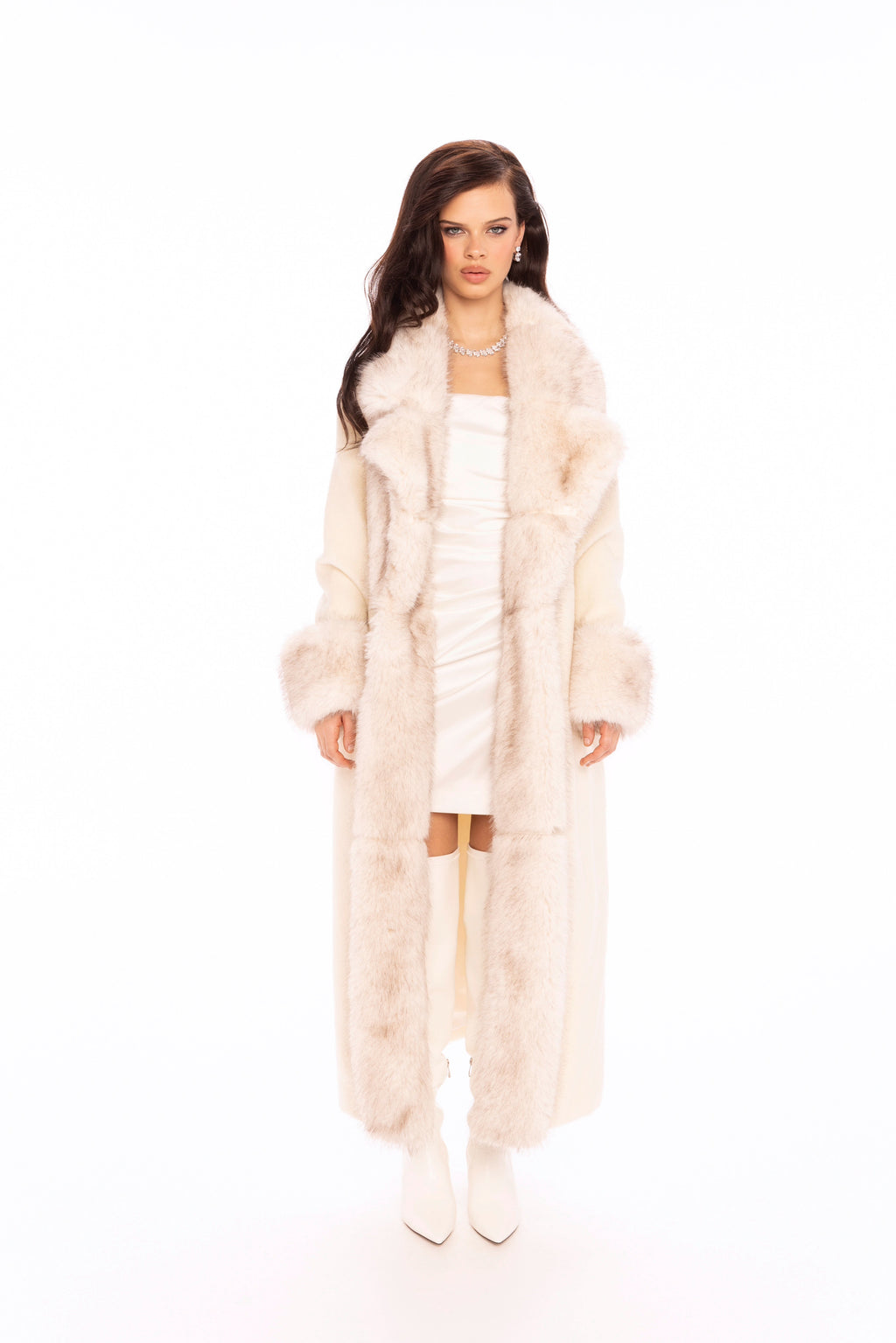 FAUX FUR COAT (OFF-WHITE)