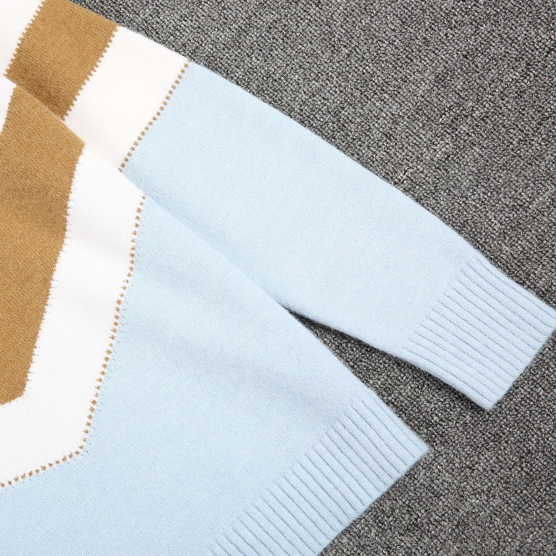 Lunimesd  Zipper V-Neck Colorful Sweater