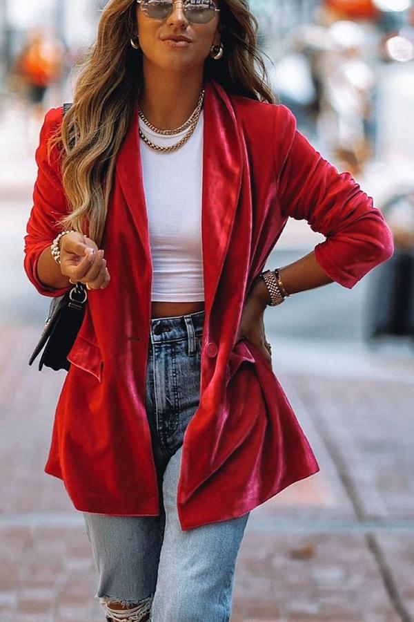 Lunimesd Ritz and Romance Pocketed Velvet Blazer