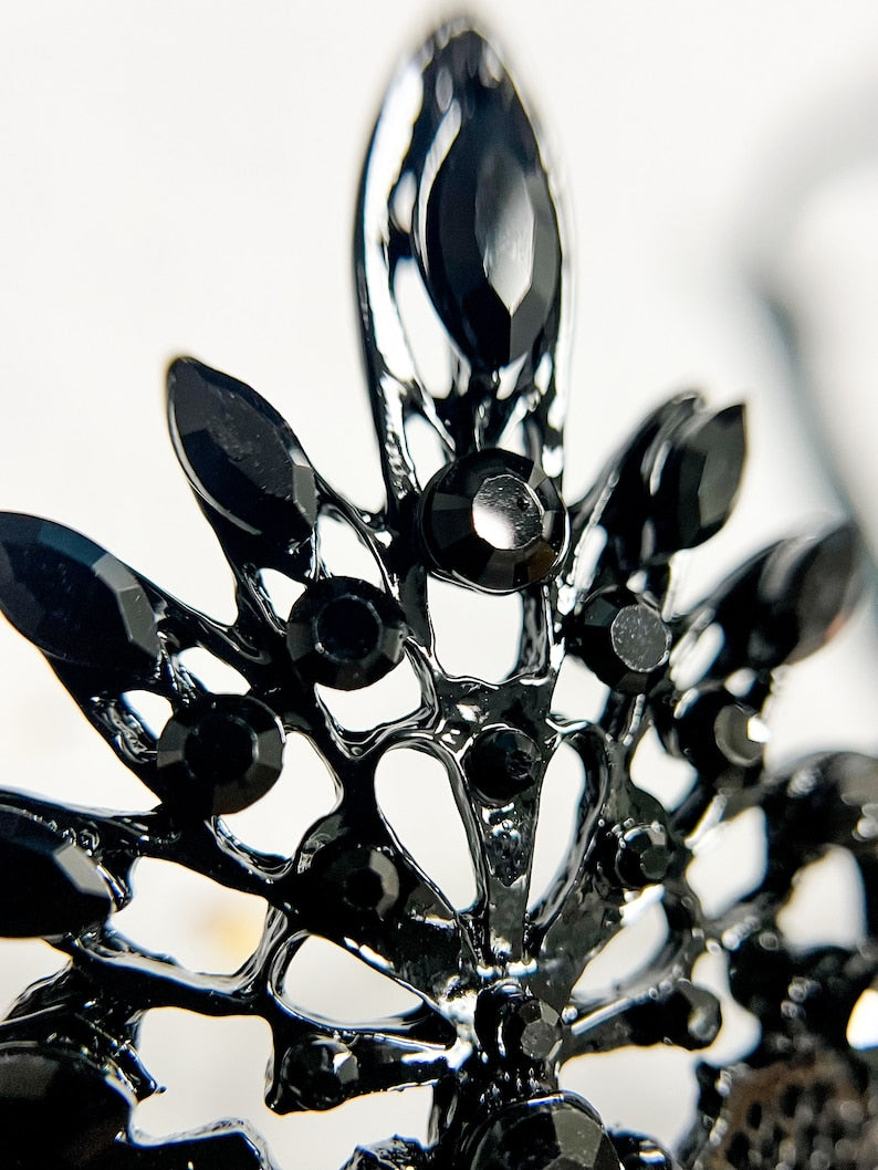 Black Crystal Mask