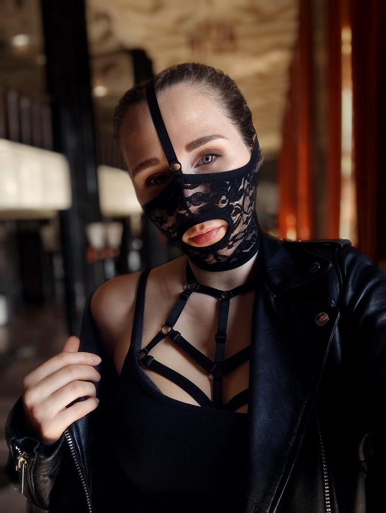 Handmade black lace half-face mask with exposed mouth 10