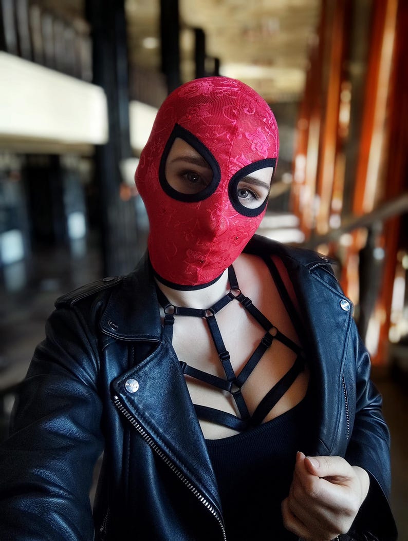 Handmade lace bandage mask