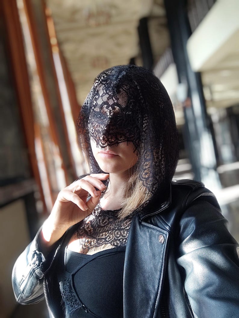 Handmade black half face lace mask 46