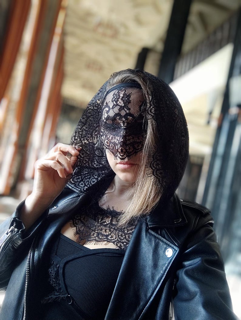 Handmade black half face lace mask 46