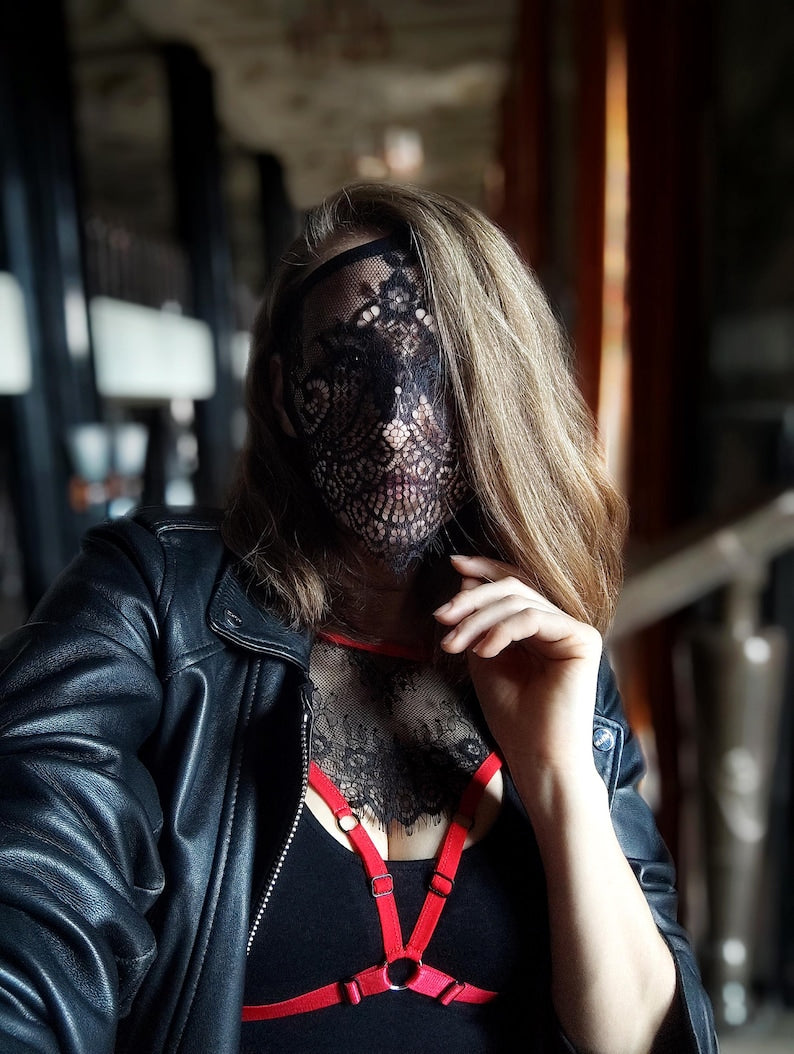 Handmade full face lace mask 50