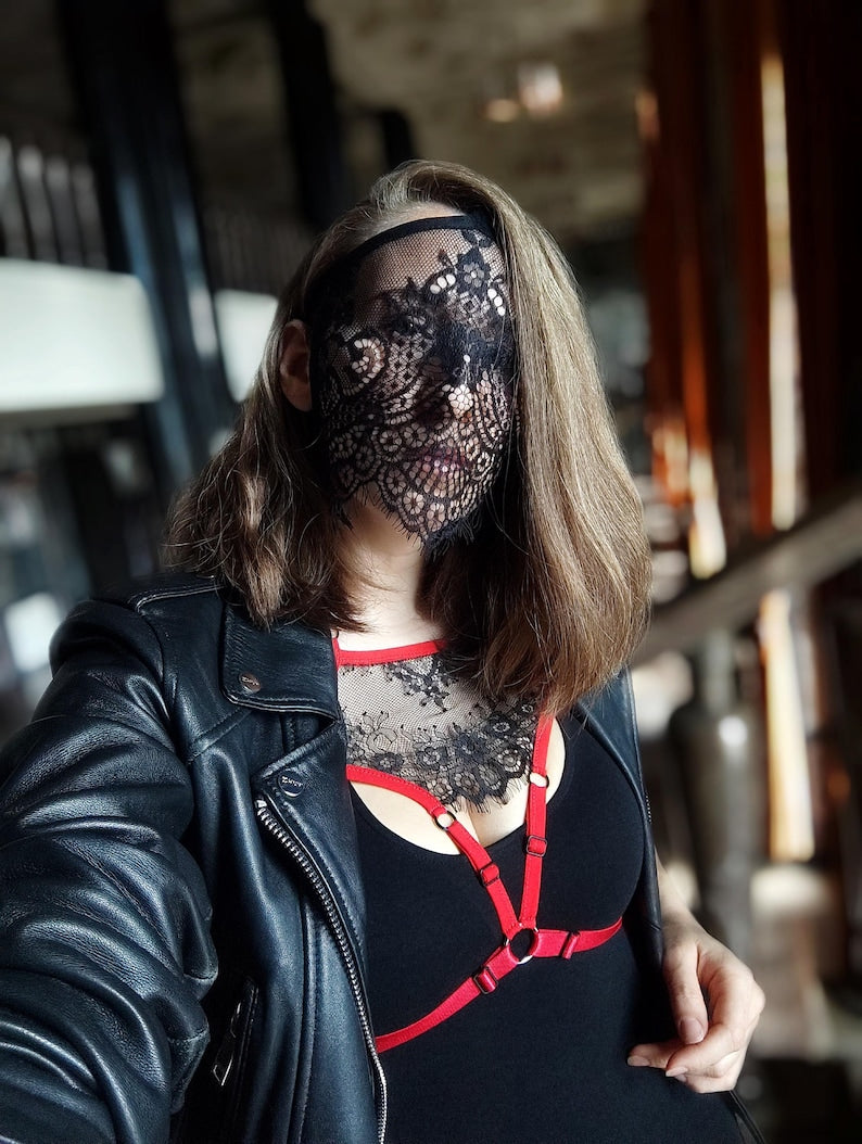 Handmade full face lace mask 50