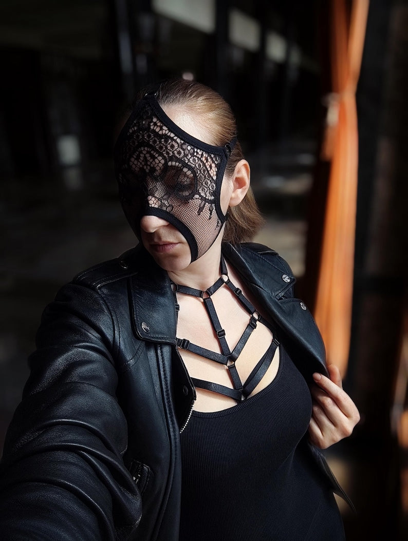 Black Lace Facial Mask - Stylish Floral Lace Accessory