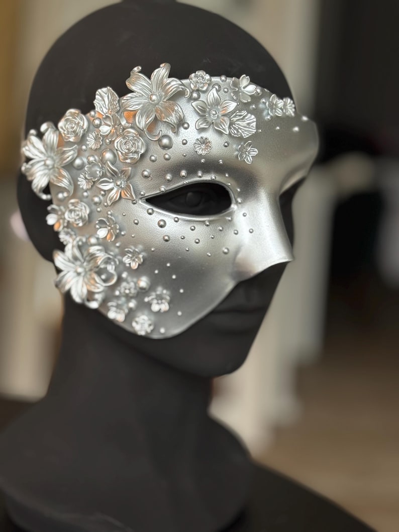 Silver Masquerade Mask: Couture Floral Pearl Fantasy Costume 142