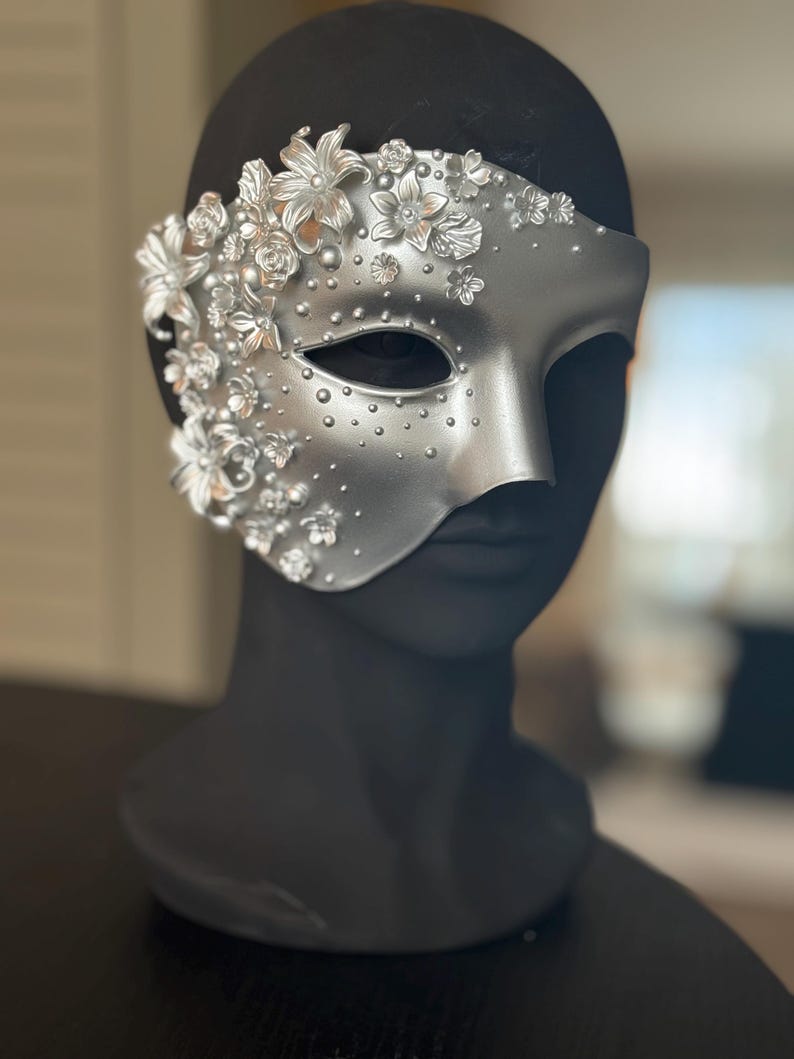 Silver Masquerade Mask: Couture Floral Pearl Fantasy Costume 142