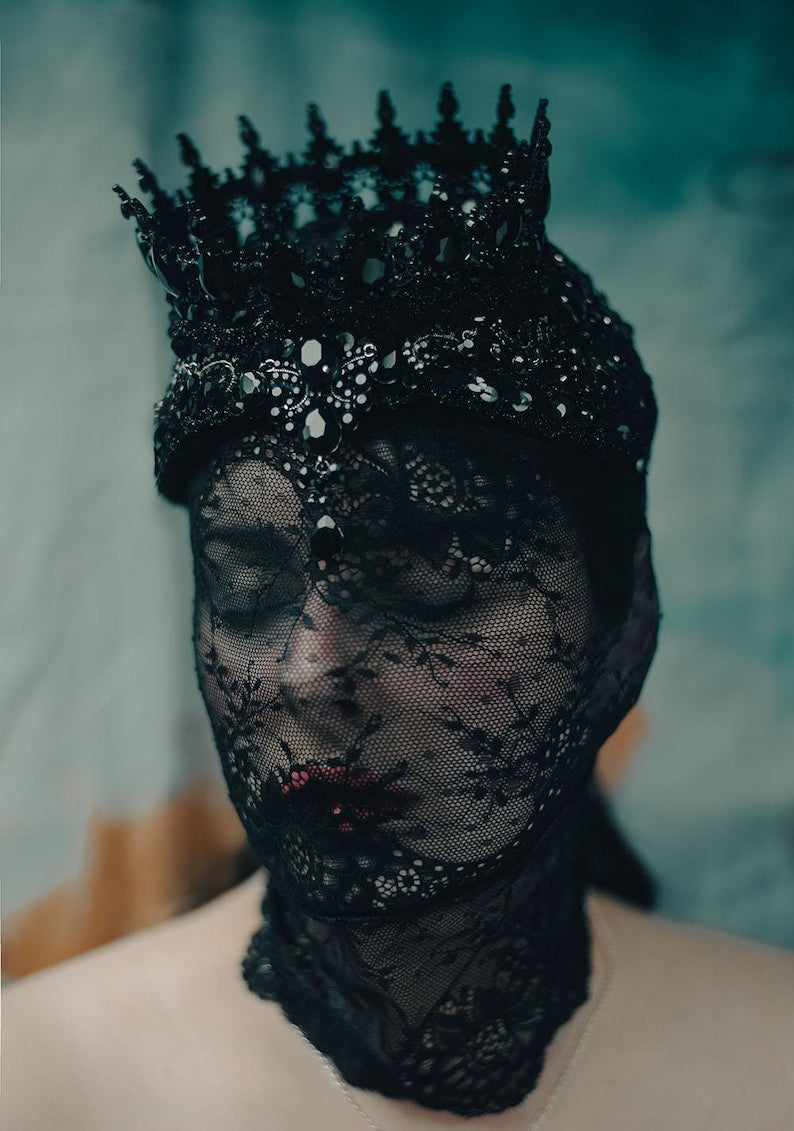 Black Lace 'Nyx' Floral Gothic Mask Hood 79