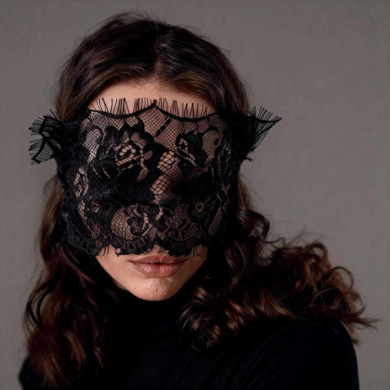 Black Lace Mask 49