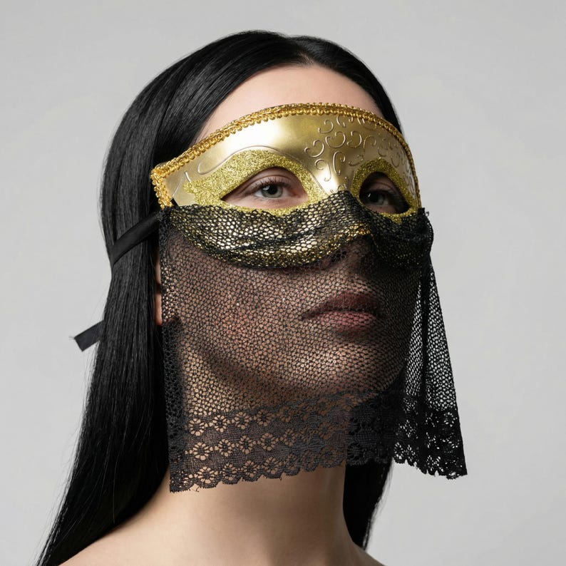 Venetian Masquerade Mask | Black Lace Veil 170