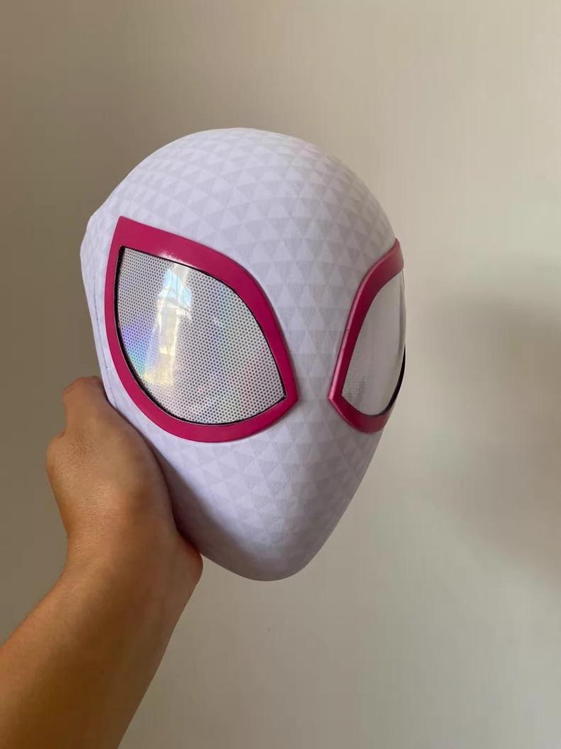 White And Red Full-Face Mask 182