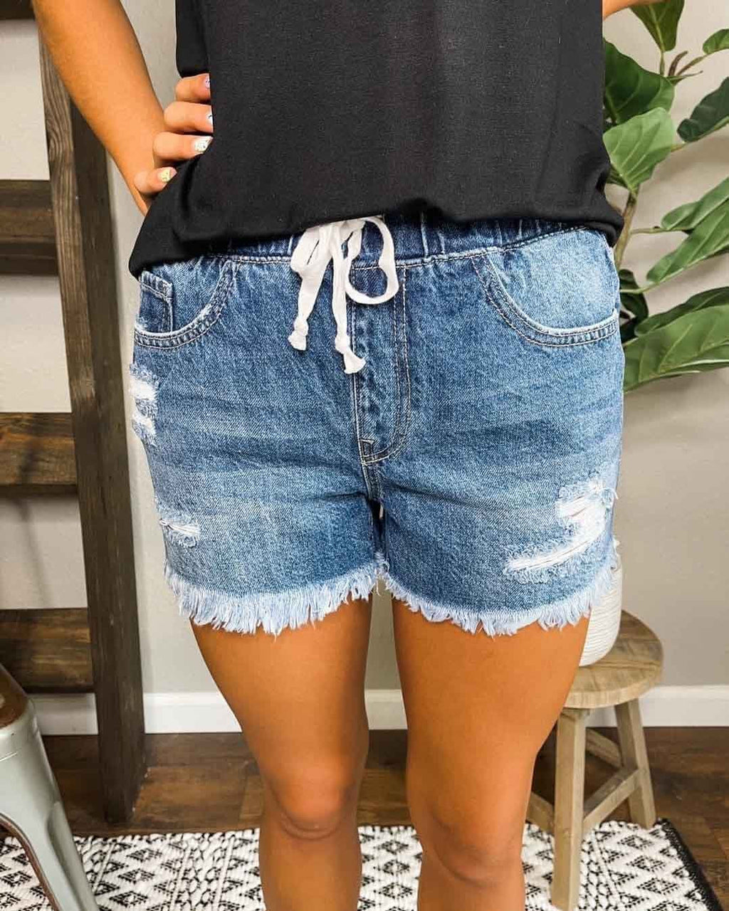 Lunimesd Distressed Jogger Shorts
